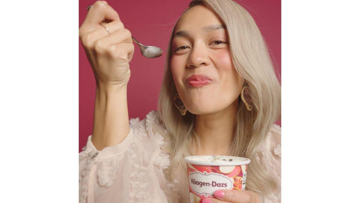 Haagen-Dazs Ice Cream Chocolate (14 oz) - Image 3