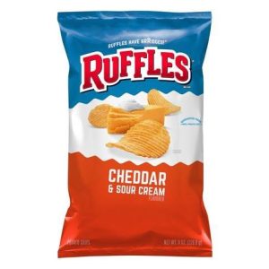 Ruffles Potato Chips Cheddar & Sour Cream (8 oz)