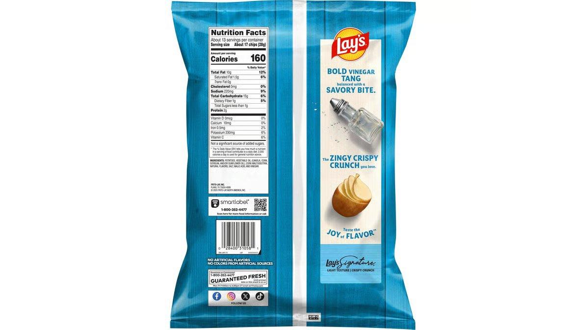 Lay's Salt and Vinegar Potato Chips Party Size (12.5 oz) - Image 4
