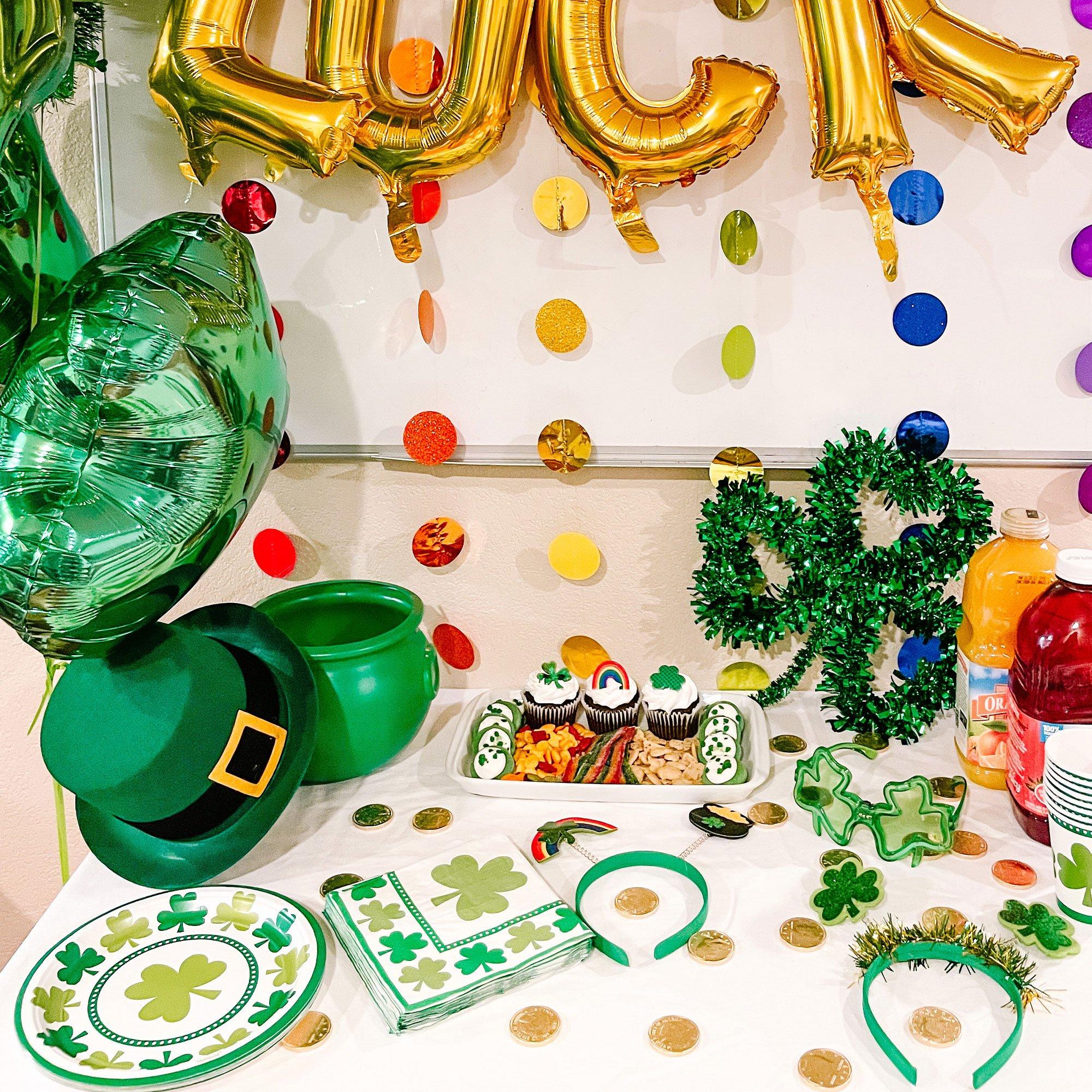 Lucky Shamrock Dessert Plates 8ct - Image 4