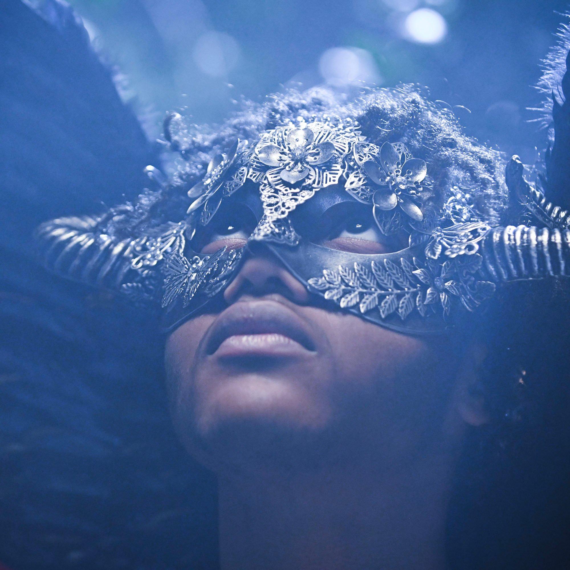 Horned Silver Satyr Masquerade Mask - Image 3