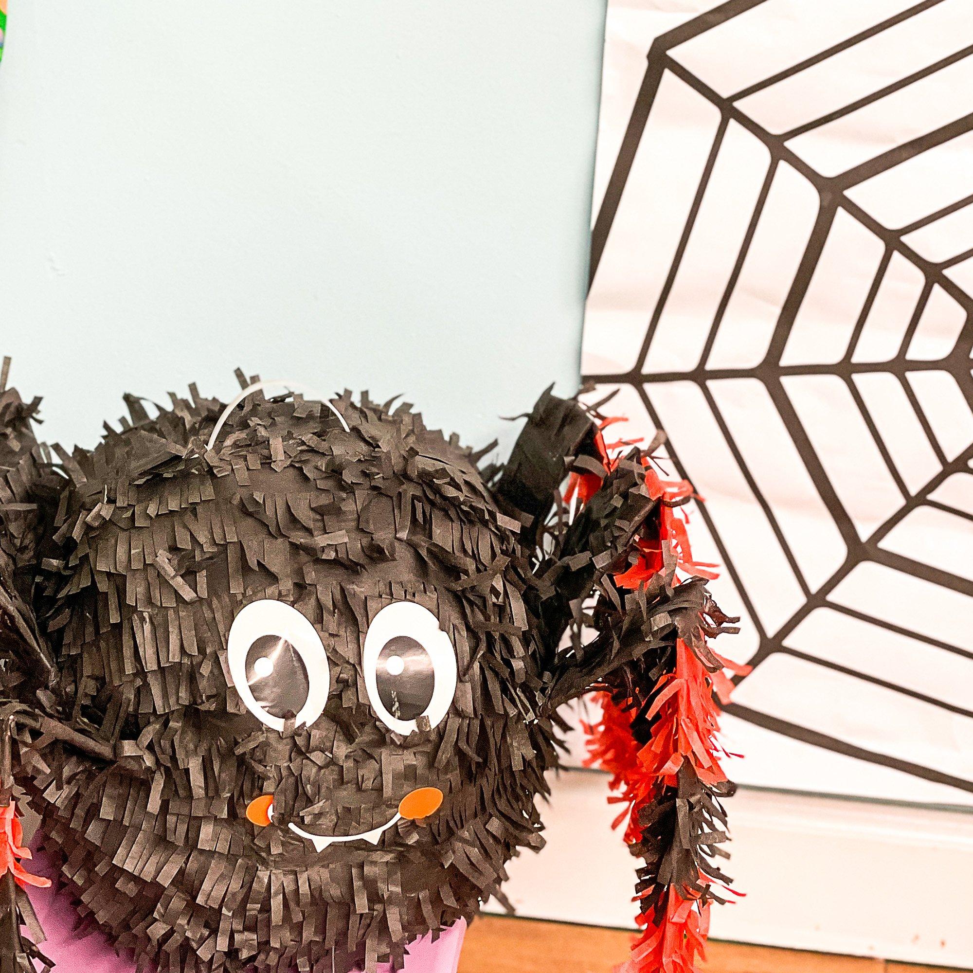 Friendly Spider Pinata. 16.5in x 10.25in - Image 4