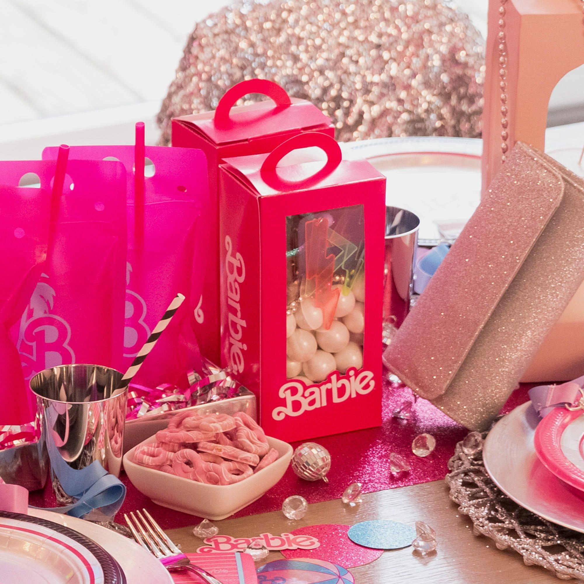 Malibu Barbie Cardstock Favor Boxes. 8in x 3in. 4ct - Image 4