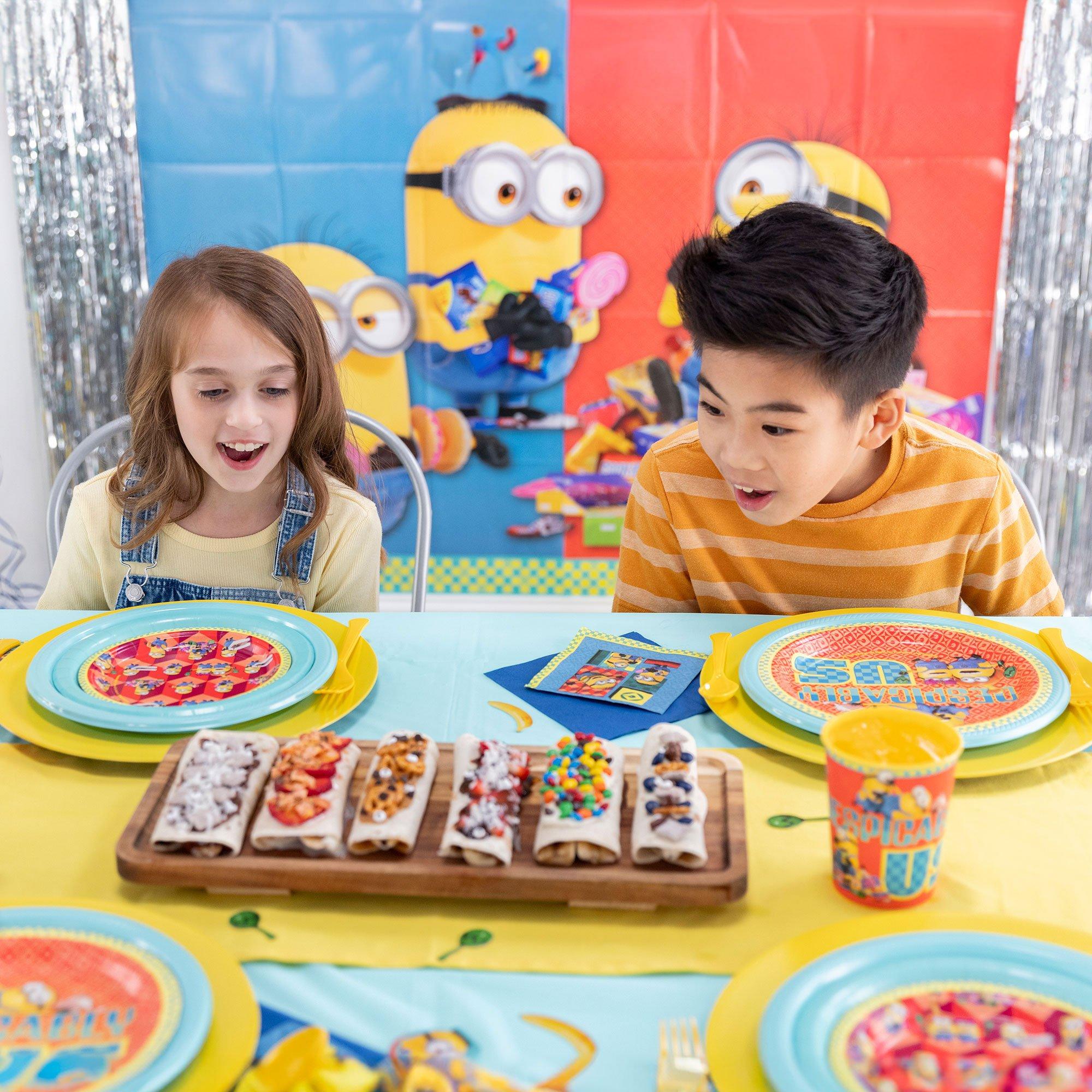 Minions Paper Dessert Plates. 7in. 8ct - Despicable Me 4 - Image 2