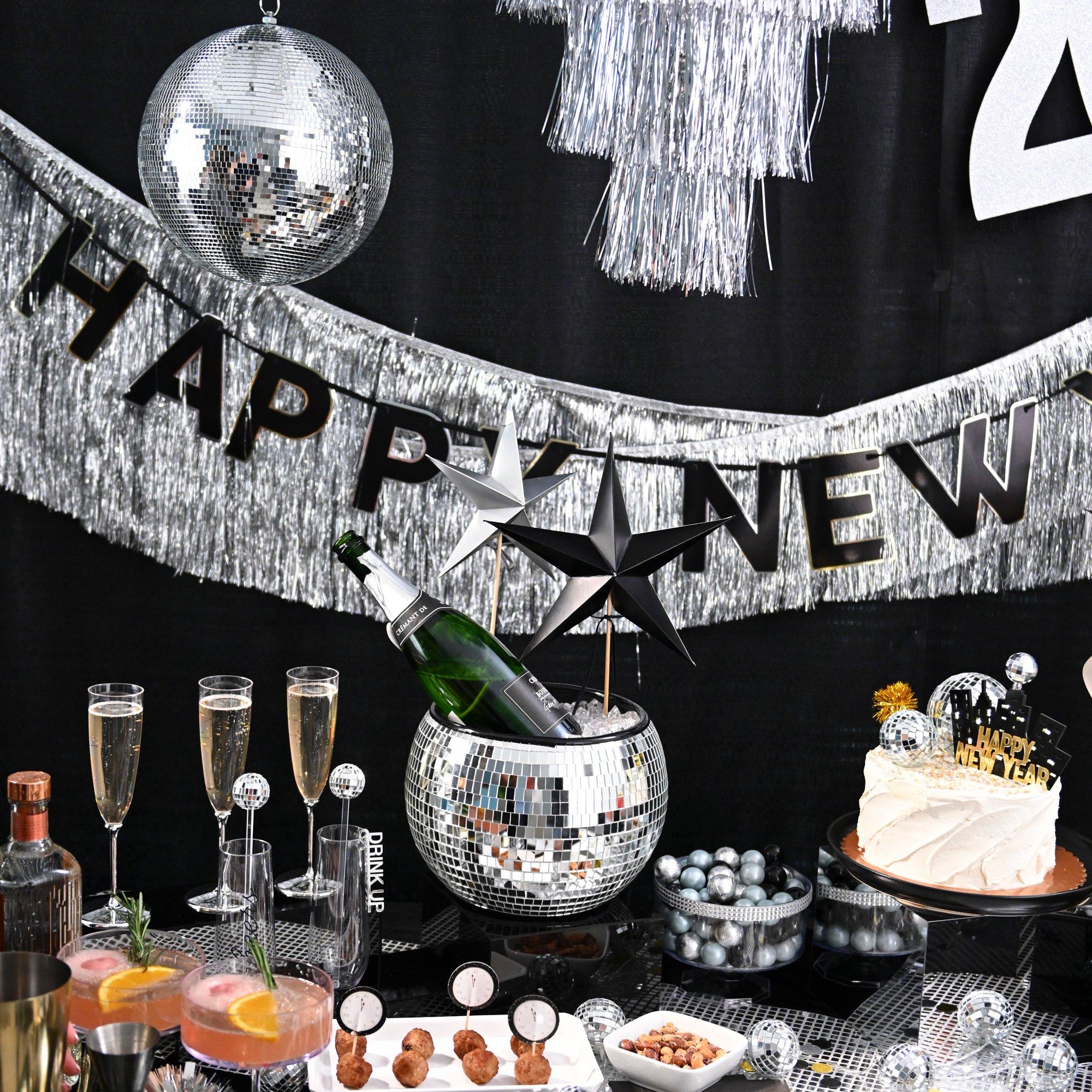 Black. Silver & Gold Happy New Year Cardstock & Tinsel Banner Set. 3pc - Image 5